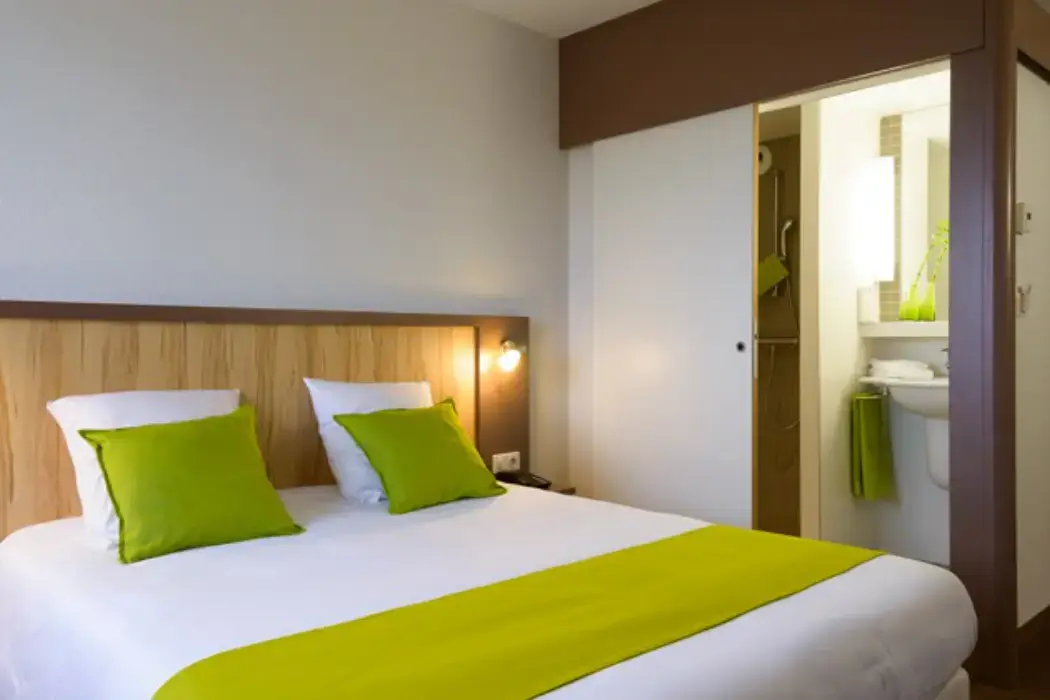 Brit Hôtel Reims Croix Blandin 12