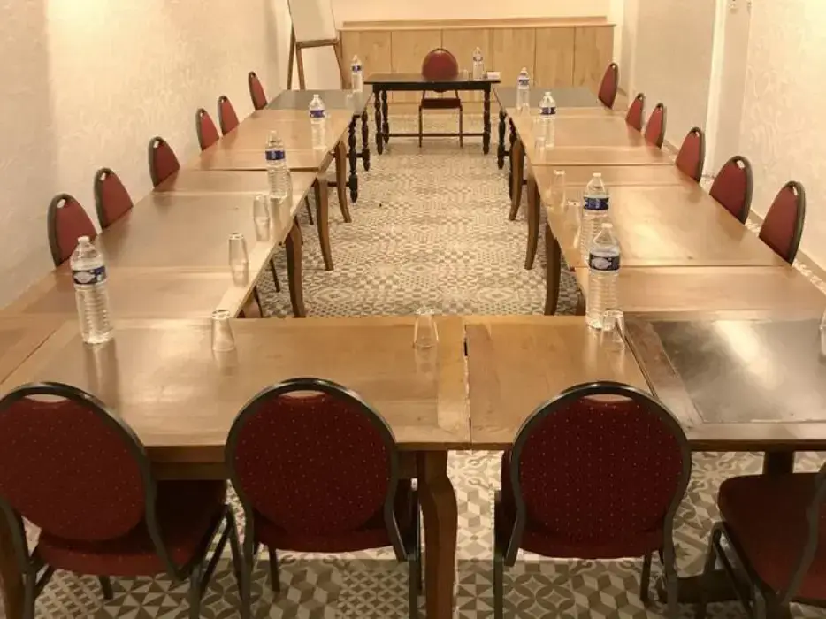 The Originals Boutique, Grand Hôtel Saint Pierre Aurillac 9