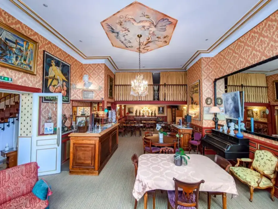 Hôtel de l'Abeille 3