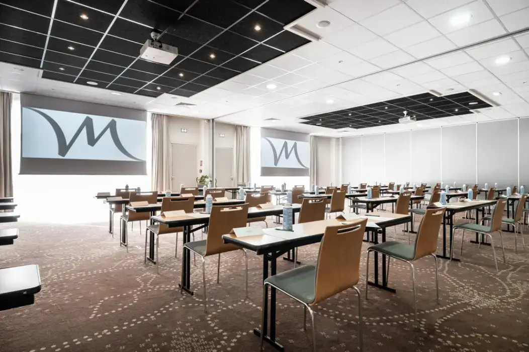 Mercure Compiègne Sud 6