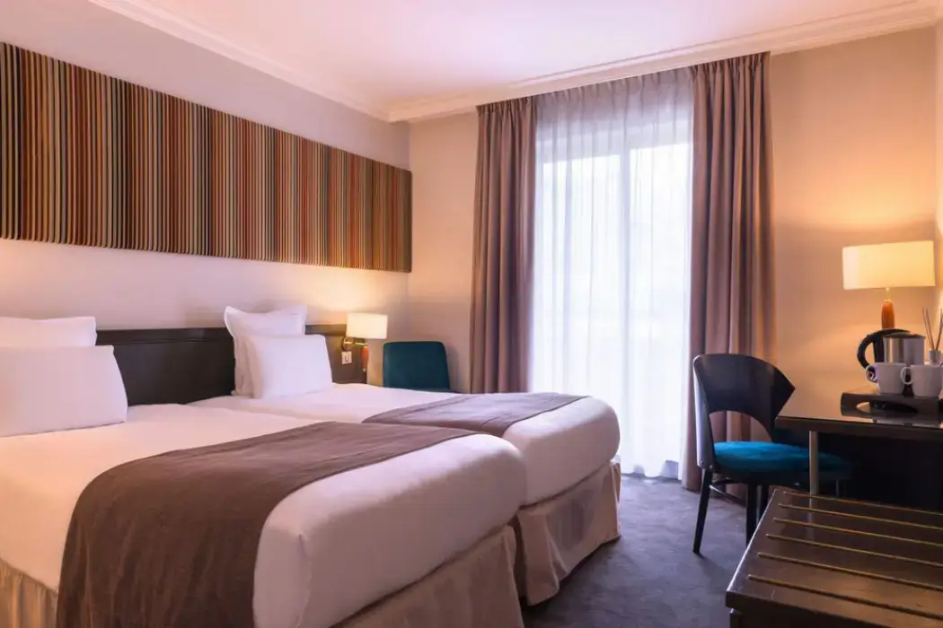 Hôtel Paris Boulogne 10