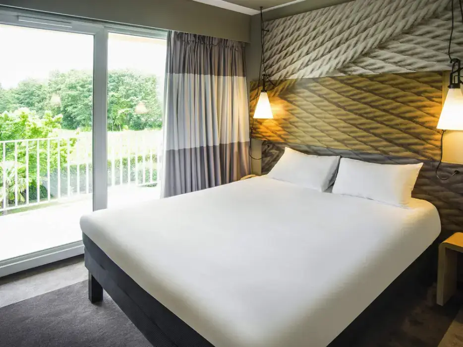 Ibis Tarbes Odos 2