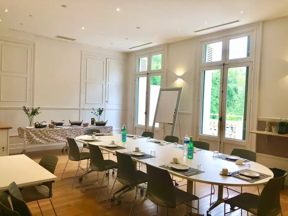 Central Parc Tours 3