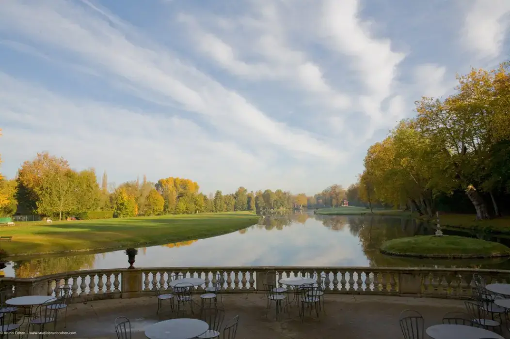 Central Parc Tours 4