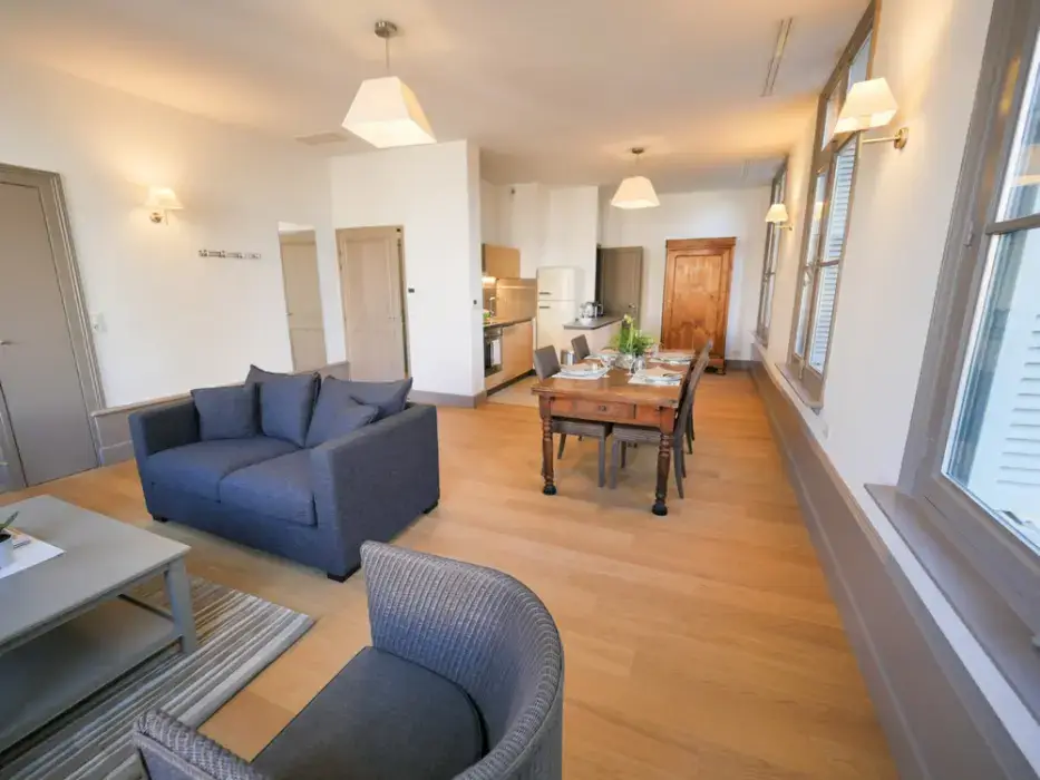Central Parc Tours 8