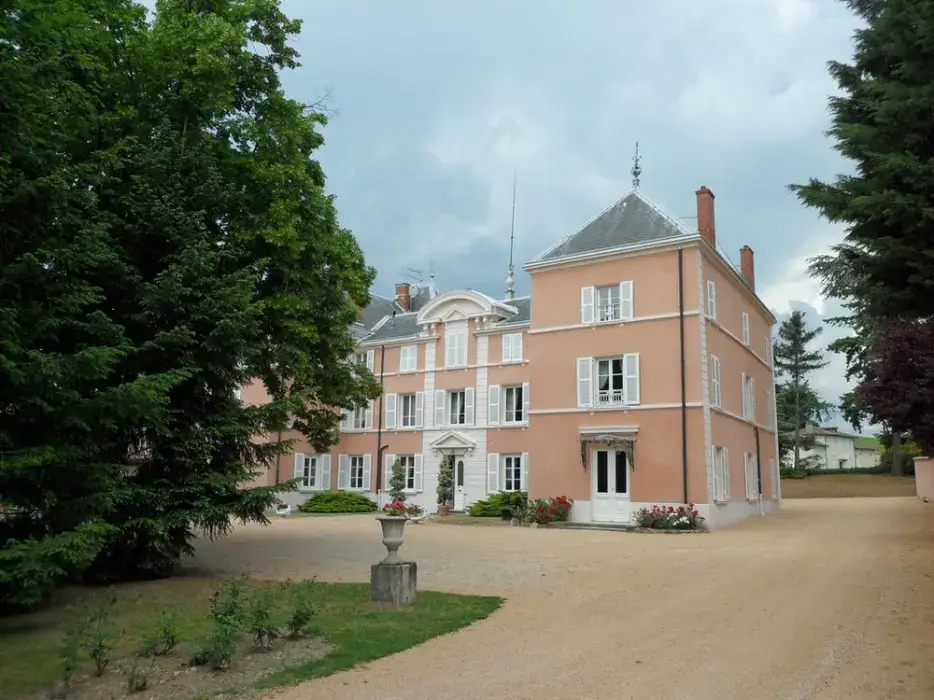 Château de La Chapelle Des Bois 2