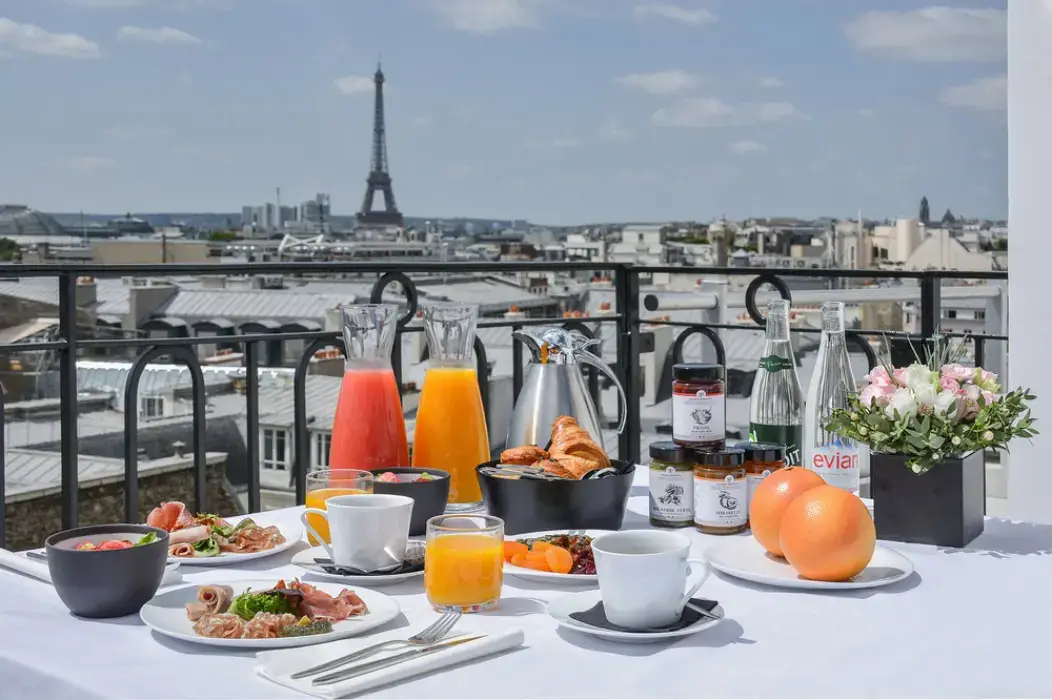 Maison Astor, Curio Collection by Hilton 3