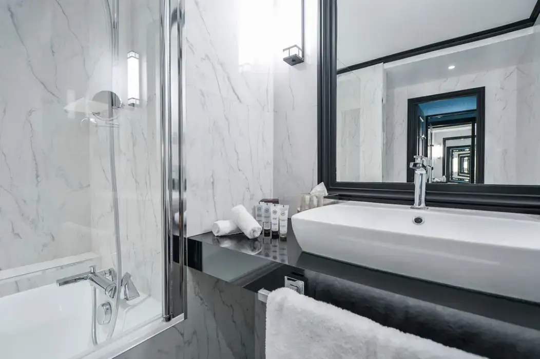 Maison Astor, Curio Collection by Hilton 9