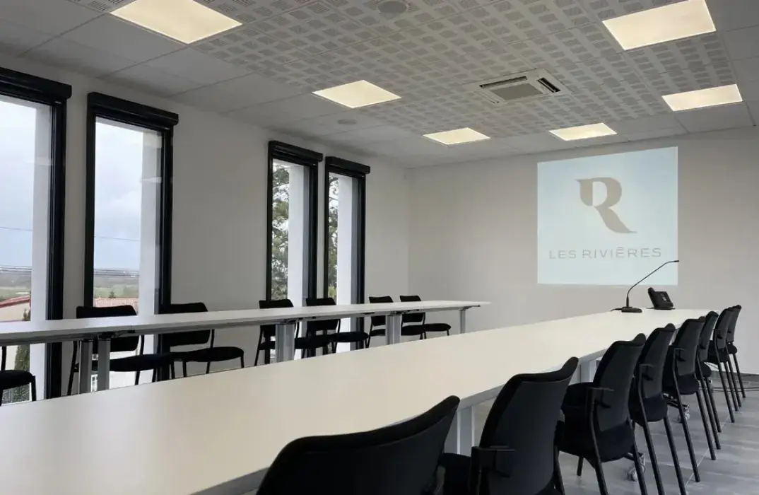 Salle La Rivièra 2