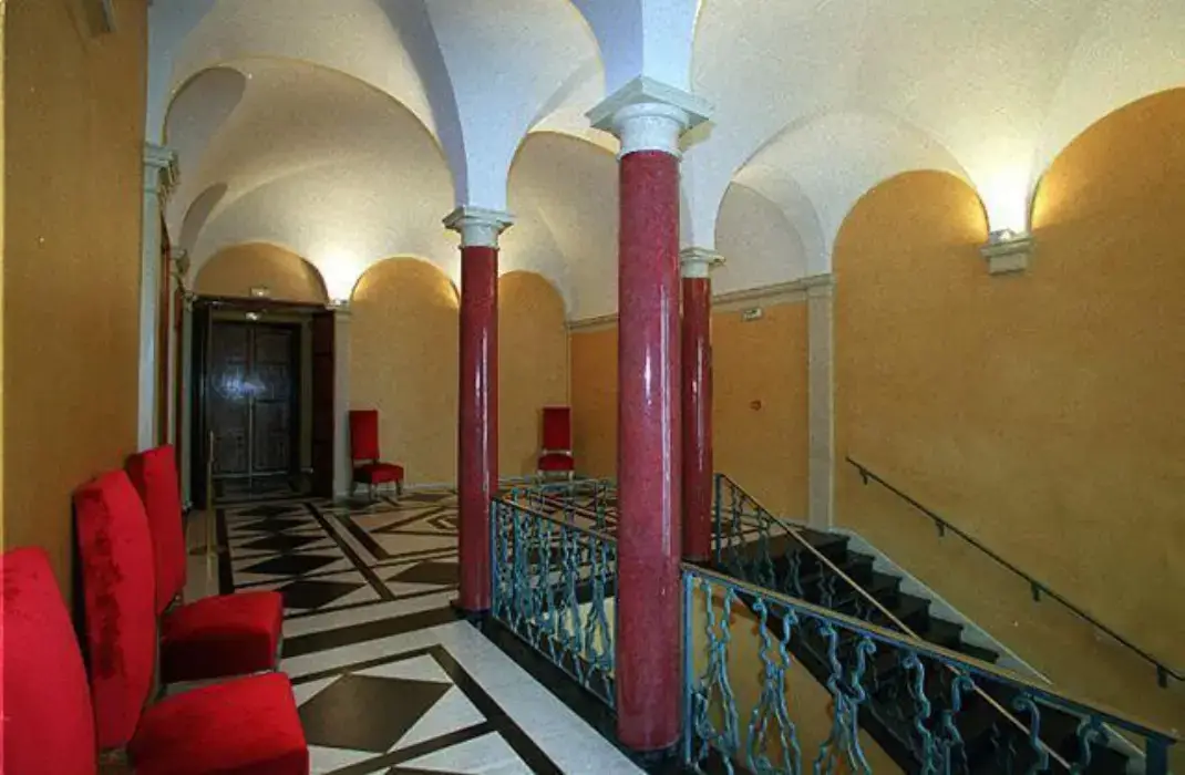 Centre Universitaire Méditerranéen 6