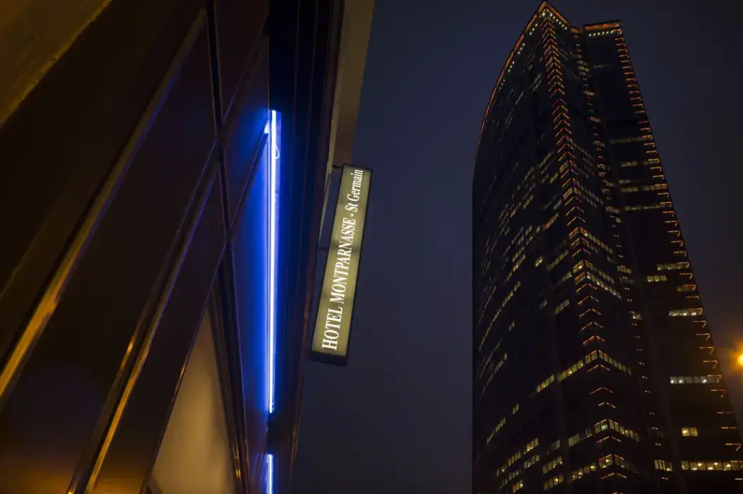 Hôtel Montparnasse Saint Germain 10