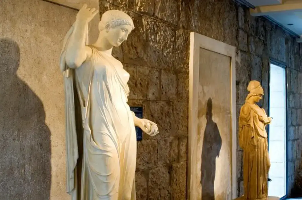 Villa Grecque Kerylos 8