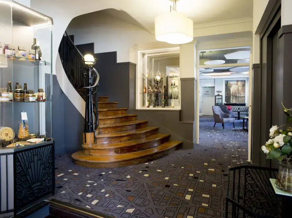 Mercure Rodez Cathedrale 4