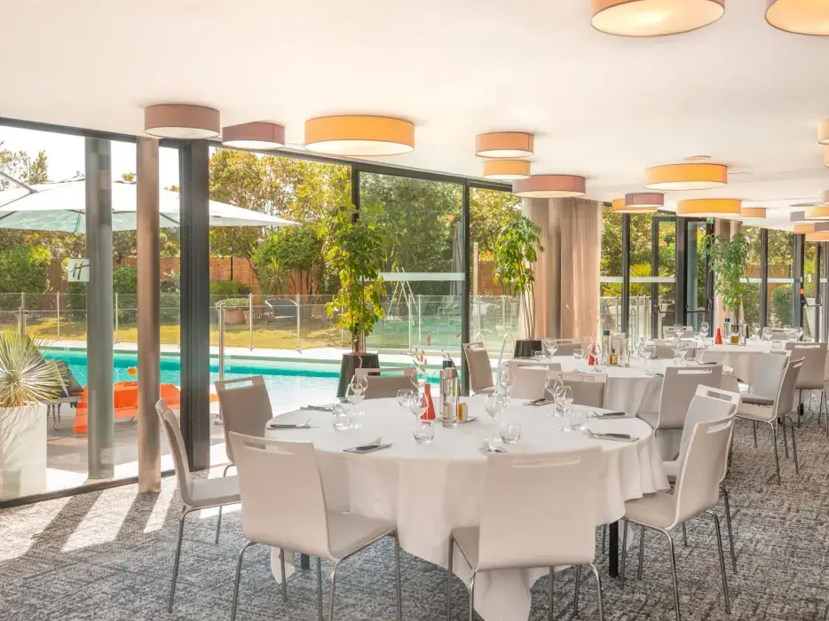 Holiday Inn Toulouse Airport 11
