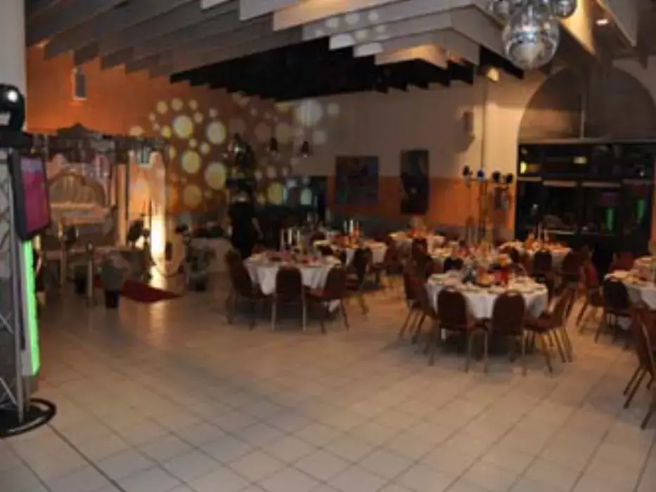 Salon Europia 7