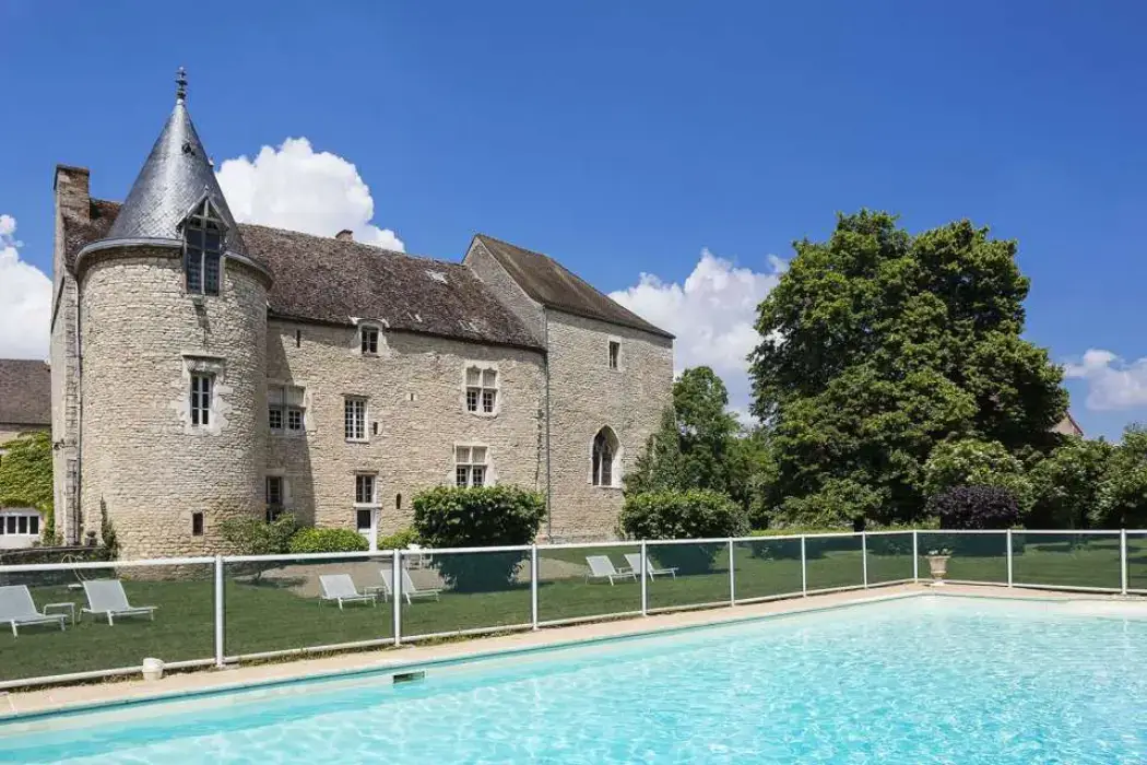 Château Bellecroix 2