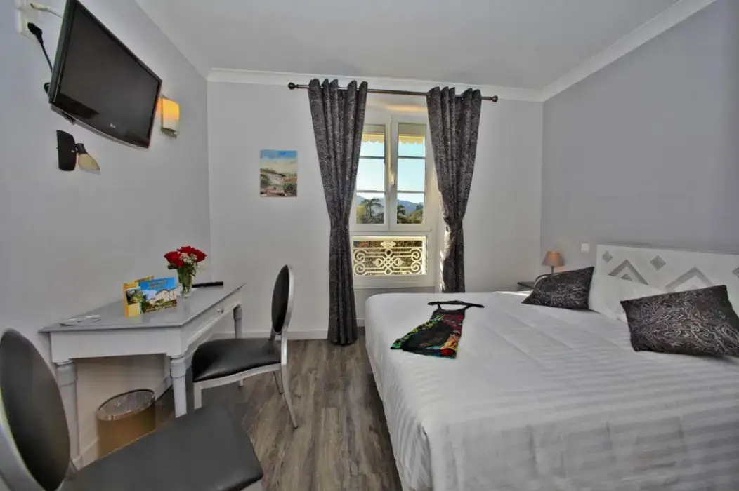 Grand Hôtel des Bains Vals-lès-Bains 3