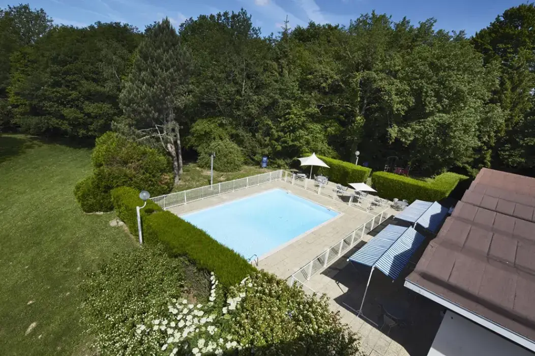 Kyriad Le Creusot Montchanin 7
