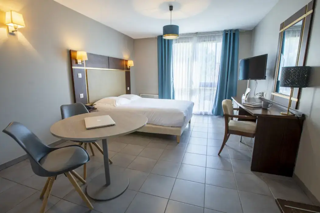 Nehô Suites Cannes Croisette 10