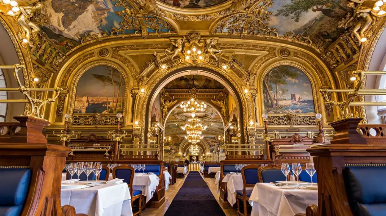 Le Train Bleu