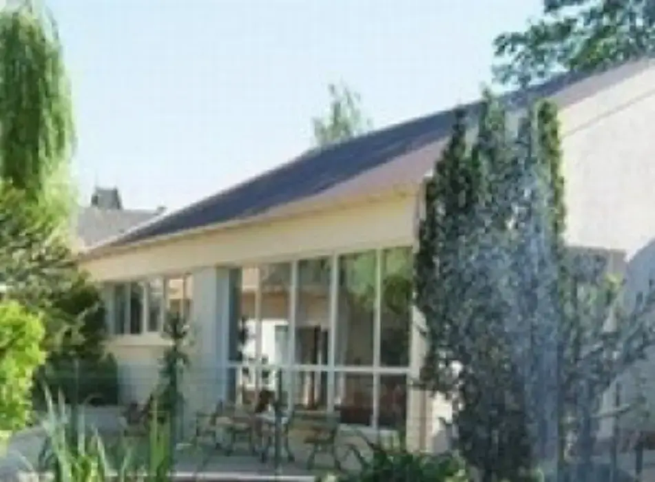 Au Jardin Des Saules 10