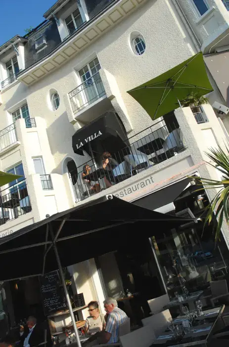 La Villa 7