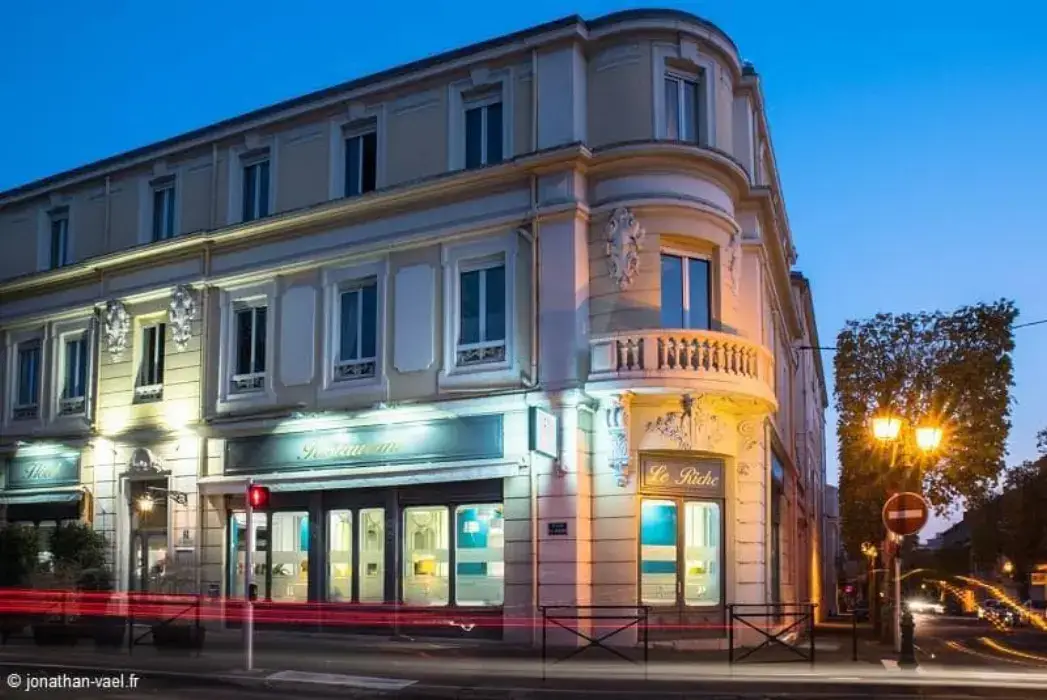Le Riche Restaurant Hôtel