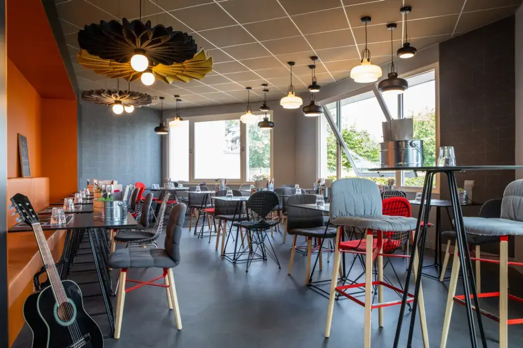 Ibis Compiègne 13