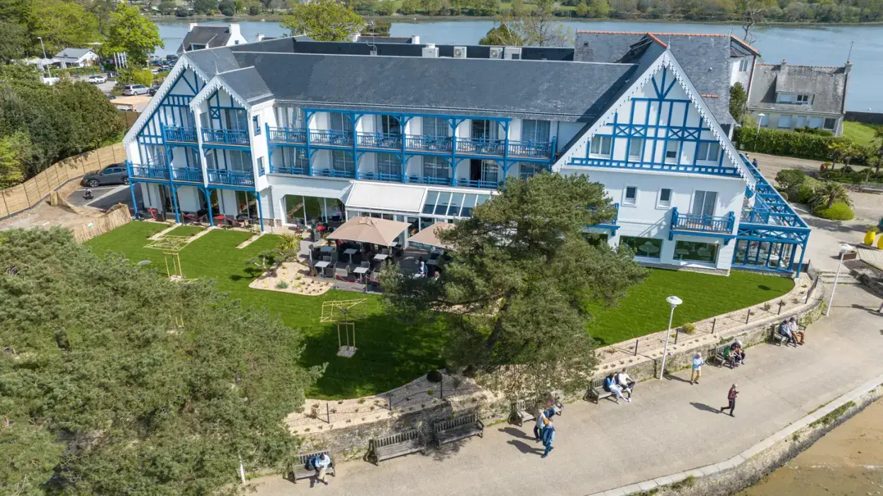 Best Western Plus Hôtel Le Roof 3