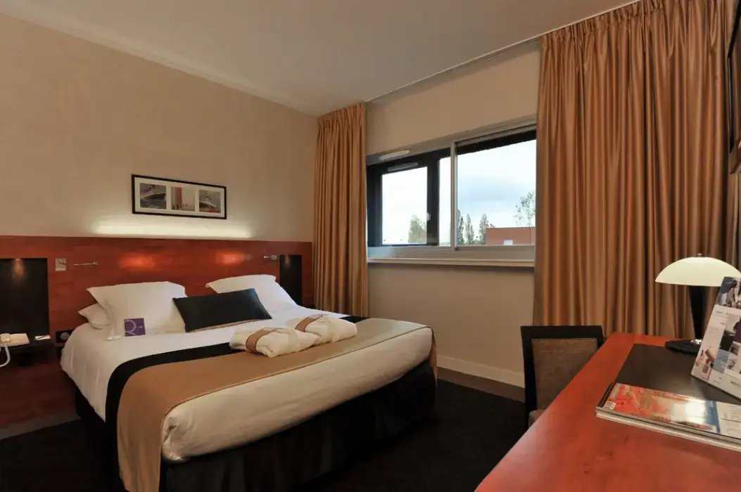 Mercure Maurepas Saint Quentin 4