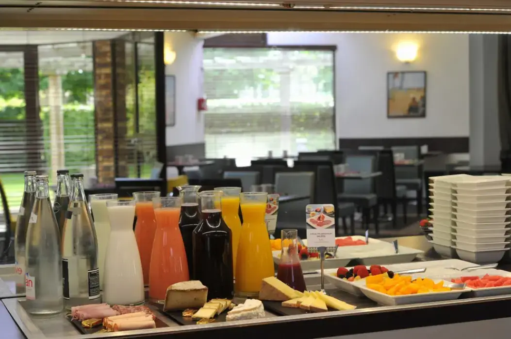 Mercure Maurepas Saint Quentin 7