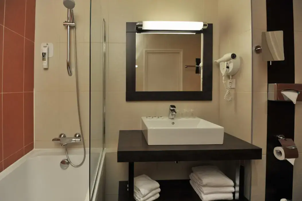 Mercure Maurepas Saint Quentin 12
