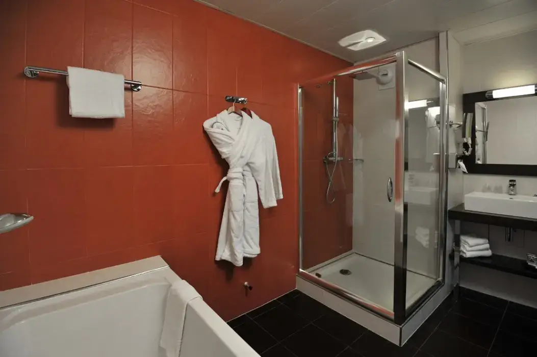 Mercure Maurepas Saint Quentin 14