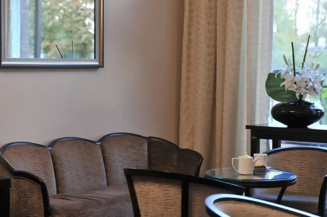 Mercure Maurepas Saint Quentin 25