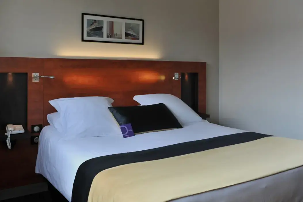 Mercure Maurepas Saint Quentin 31
