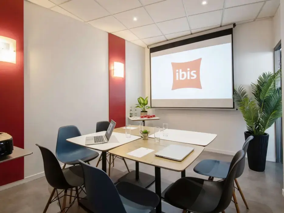 Ibis Cannes Plage La Bocca 2