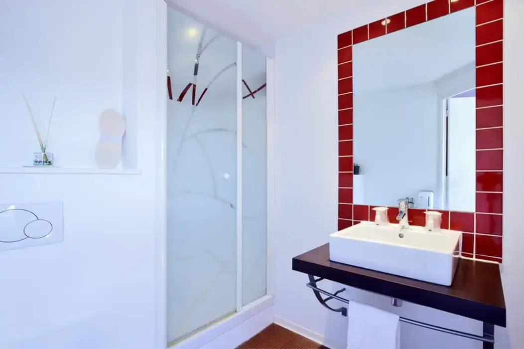 Brit Hotel Rouen Nord 7