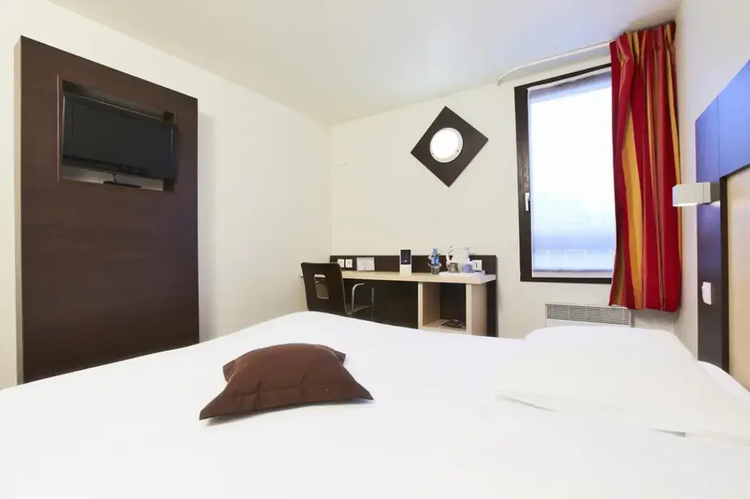 Brit Hotel Rouen Nord 9