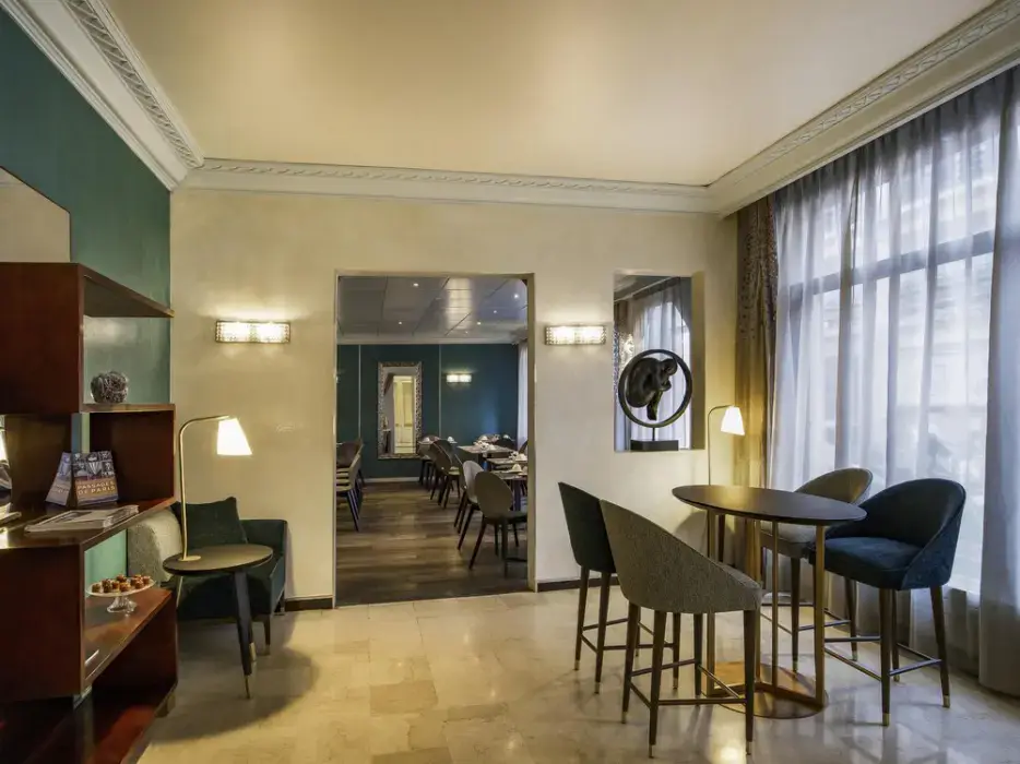 Mercure Opéra Faubourg Montmartre 9