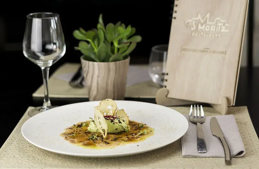 Domaine de St Moritz 3