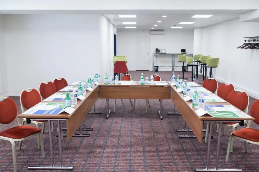 Holiday Inn Express Amiens 2
