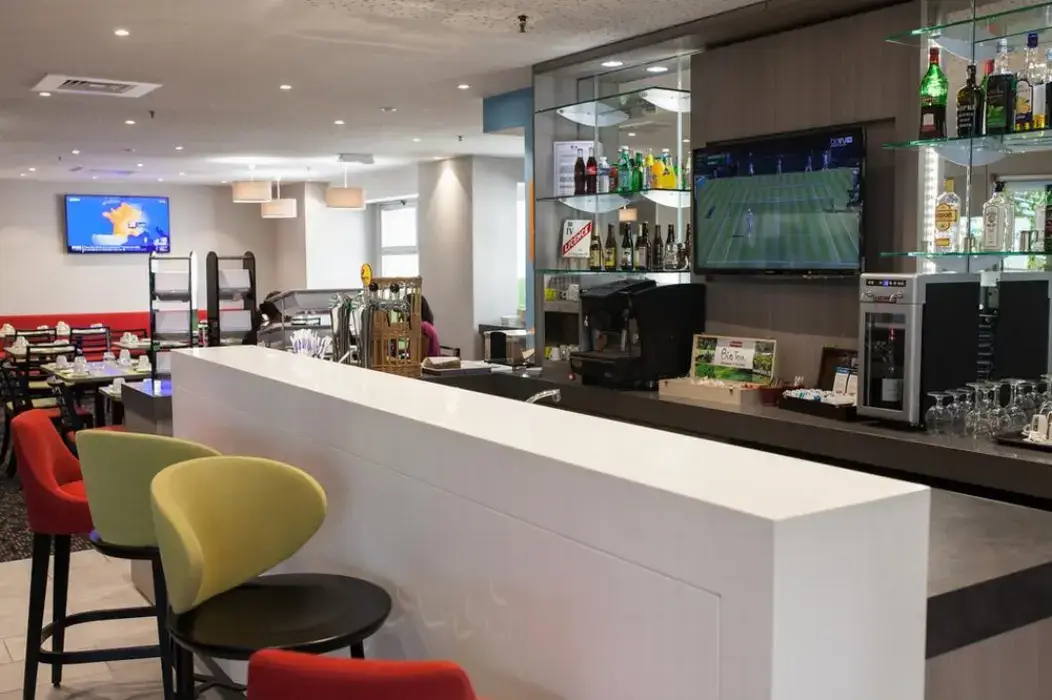 Holiday Inn Express Amiens 7