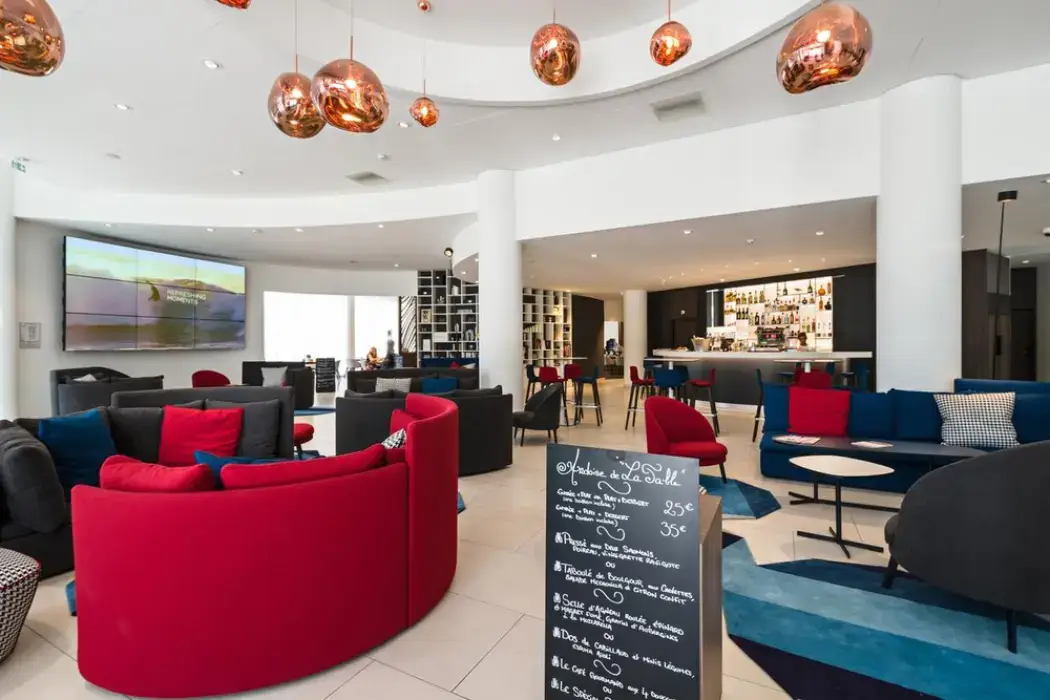 Golden Tulip Marseille Euromed 6