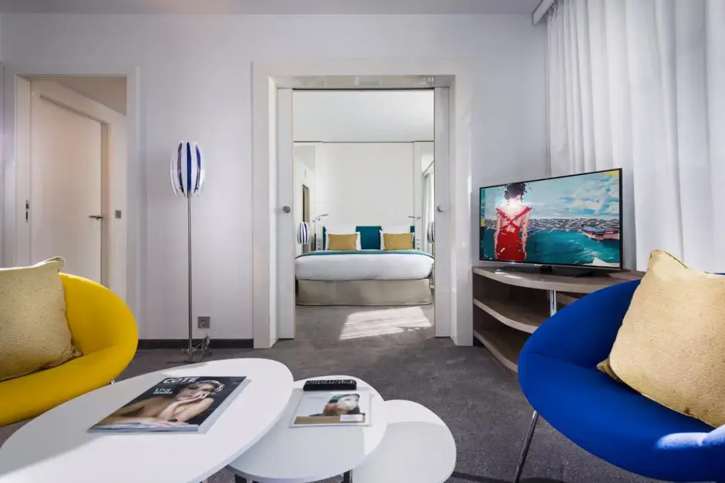 Golden Tulip Marseille Euromed 8
