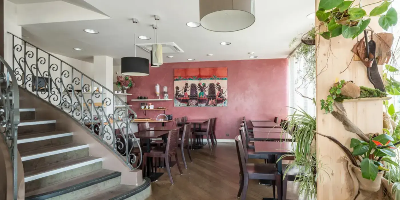 Otonali Hotel 6