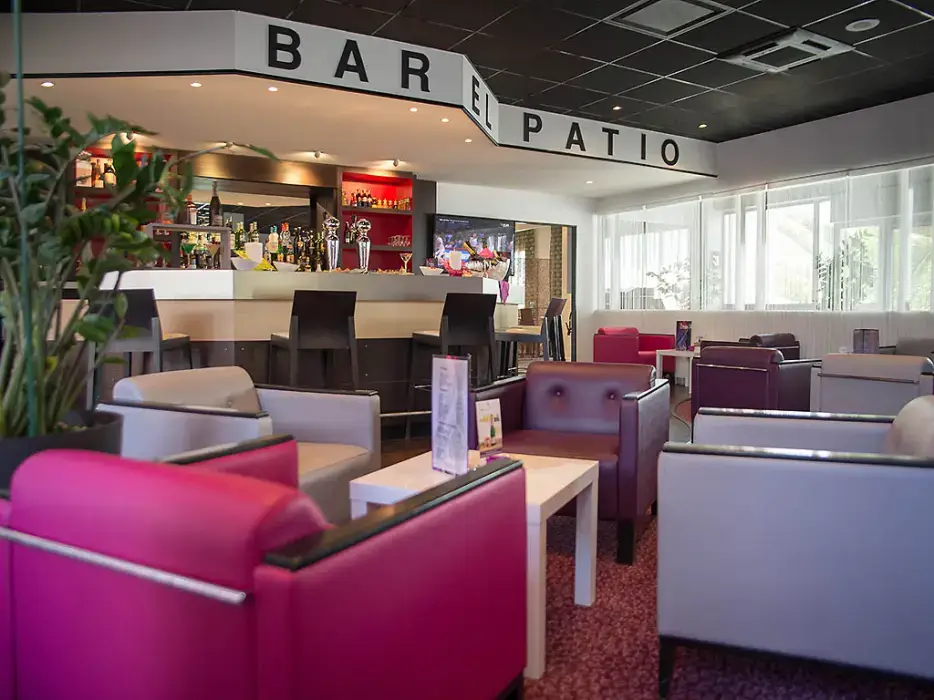 Novotel Angers Lac de Maine 2