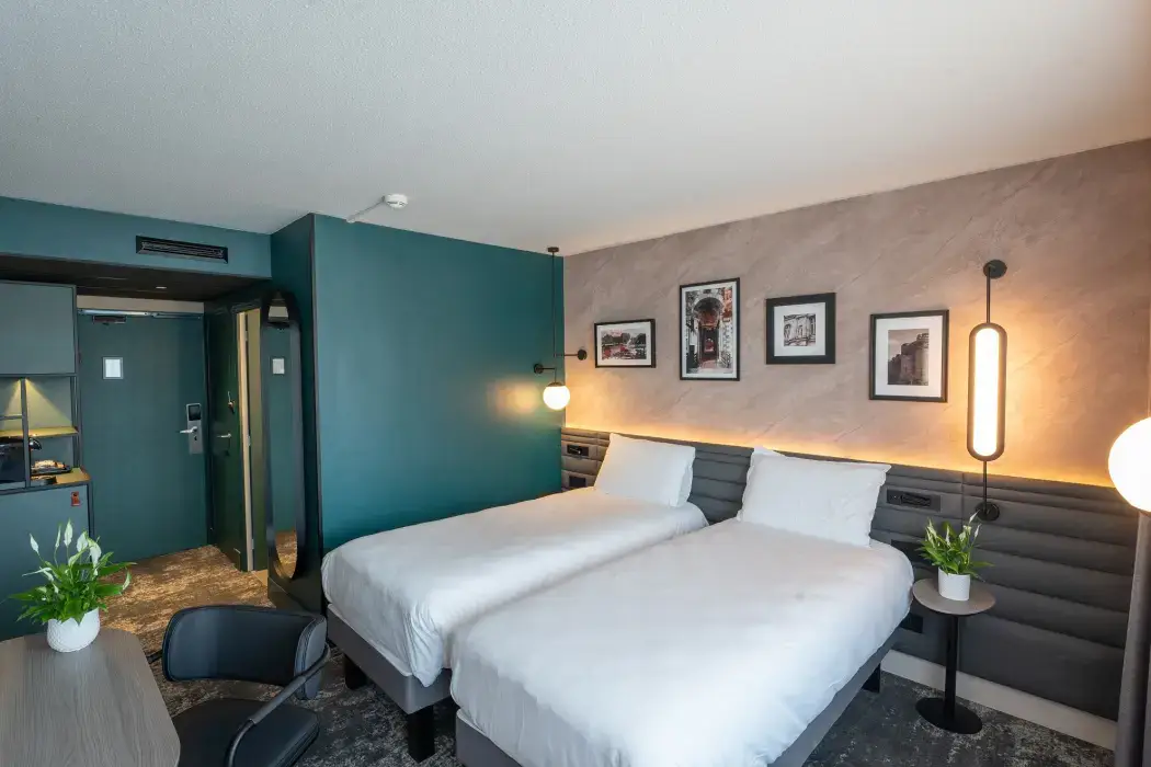 Novotel Angers Lac de Maine 5