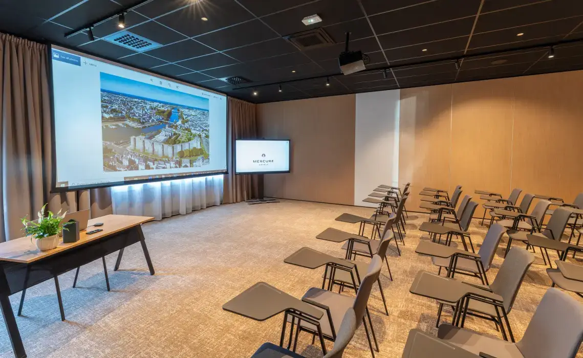 Novotel Angers Lac de Maine 9