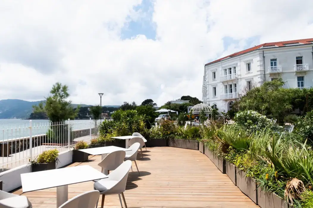 Grand Hôtel des Sablettes, Curio Collection by Hilton