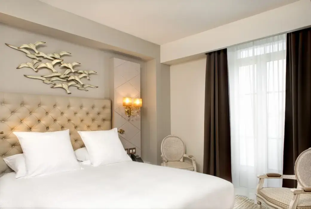 Grand Hôtel des Sablettes, Curio Collection by Hilton 9